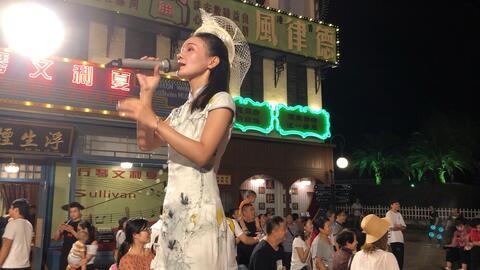 横店网红小伙唱歌视频,一夜爆红引热议
